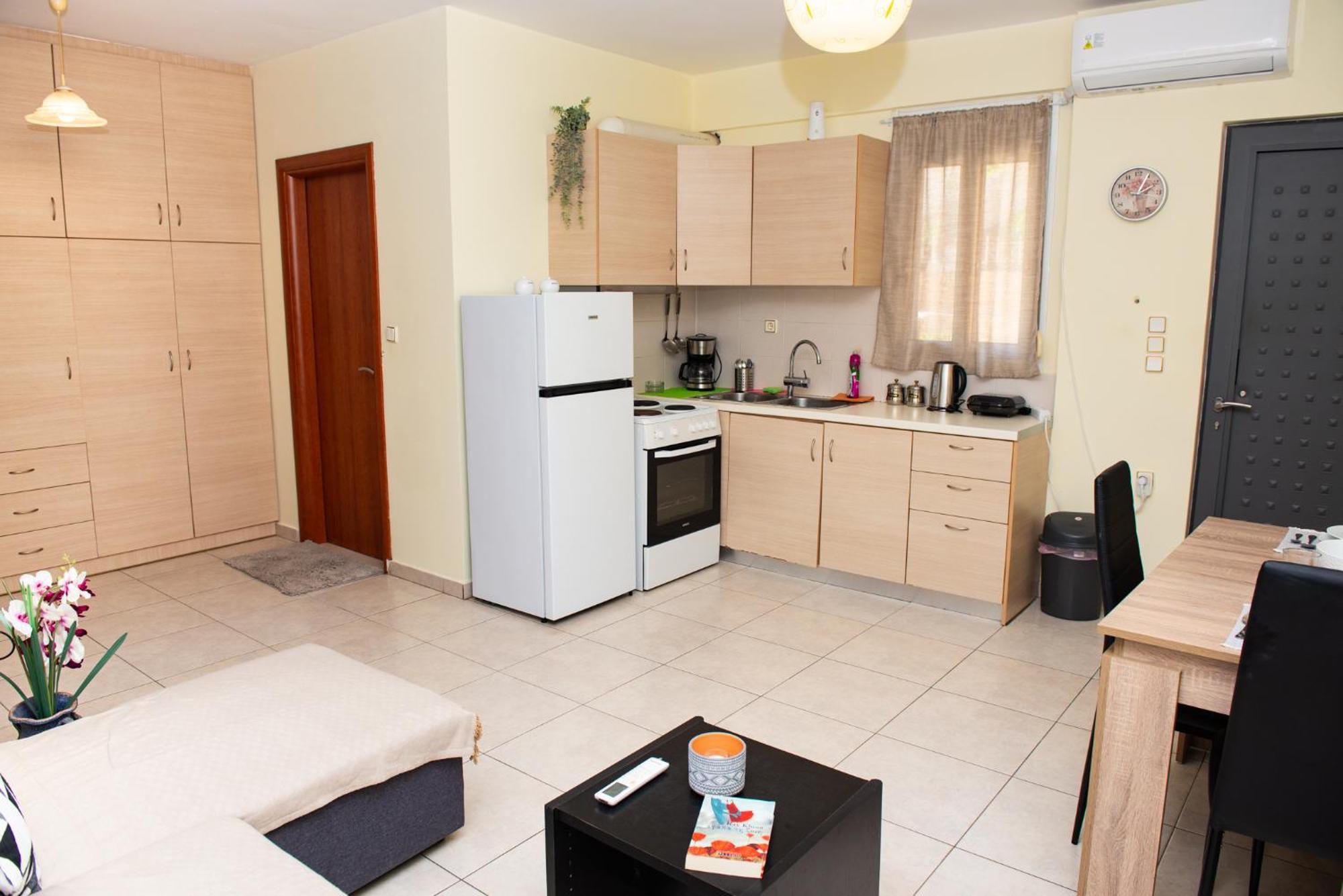 Kalamata Beach Apartment *